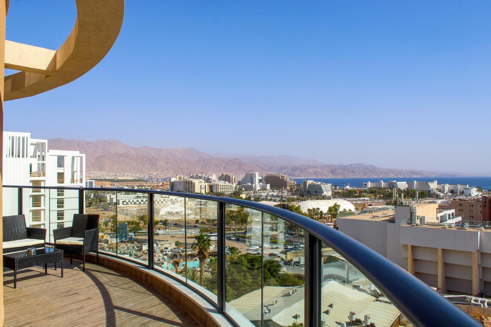 Apartment Luxury With Sea View #56 By Hashdera *