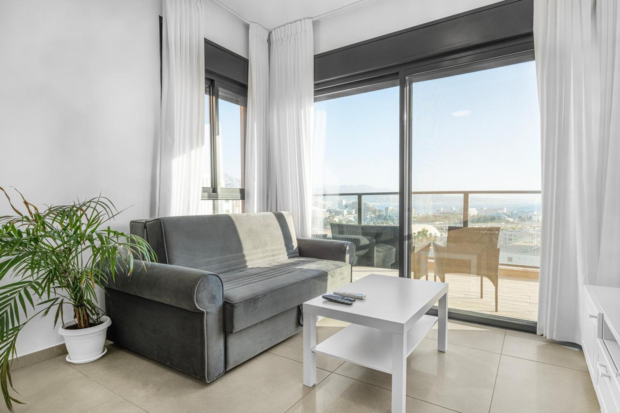 Luxury With Sea View #56 By Hashdera Apartment